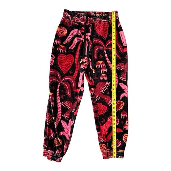 Women's Farm Rio Velvet Floral Fleece Joggers Sweat Pants Medium | Anthropologie - Picture 3 of 9